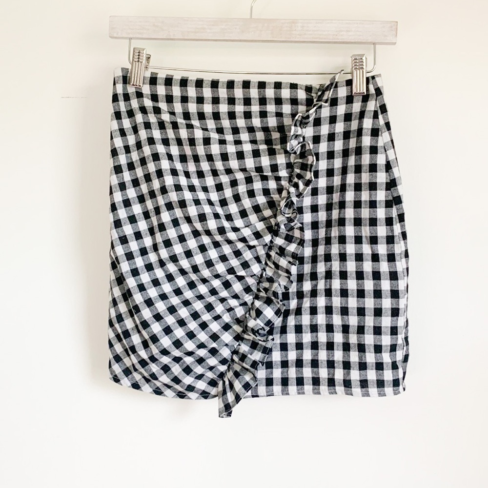 Gingham Ruffle Mini Skirt - Picture 1 of 5